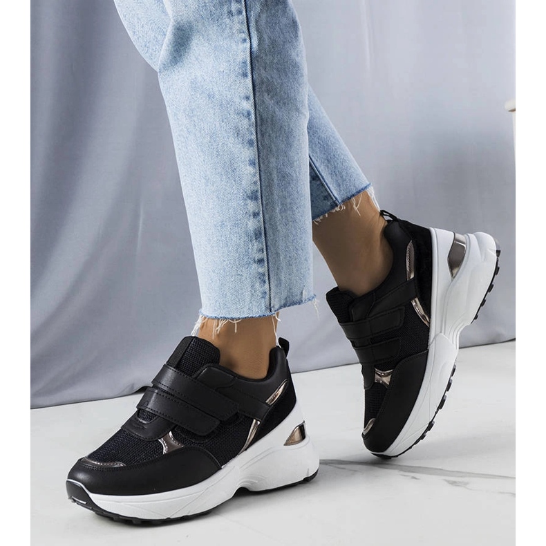 Black sneakers on a massive Elsie sole 1