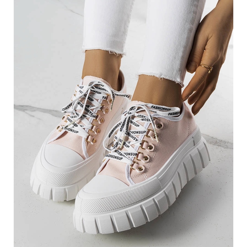 Pink platform sneakers from Toni 1