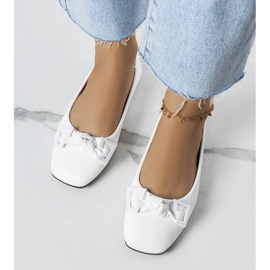 White ballerinas with a bow from Tabitha 1