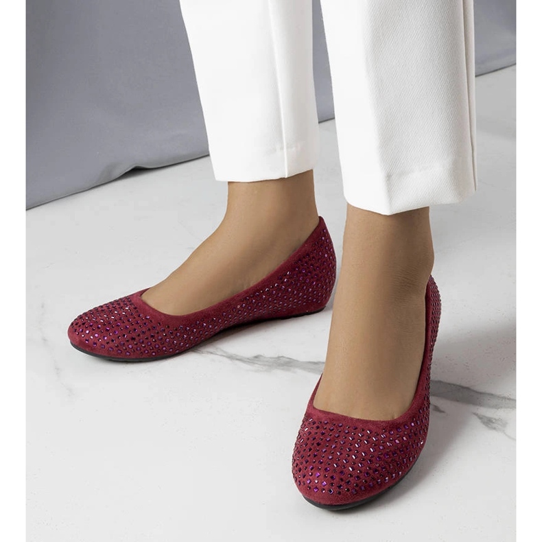 Burgundy ballerinas with a covered wedge from Julie 1