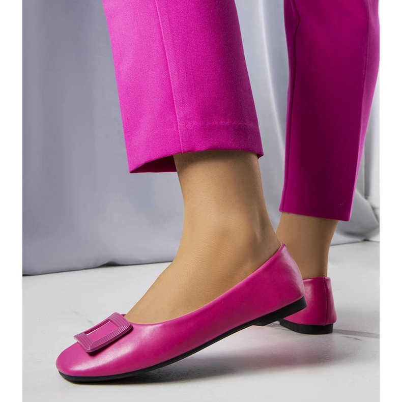 Pink ballerinas with a Sheller buckle 1