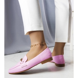 Pink loafers with gold embellishment from Mercier 1