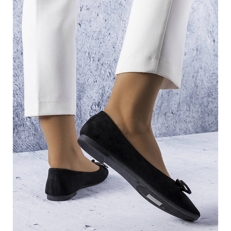 Black ballerinas with a Gaillou bow 1