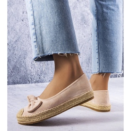 Beige espadrilles with a bow from Dorothée 1