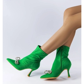 Green boots decorated with a zircon Mars bow 2