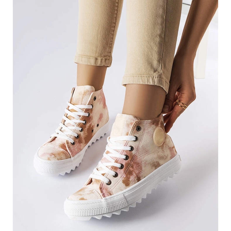 Beige patterned Big Star sneakers LL274048 1 Beige patterned Big Star sneakers LL274048 1