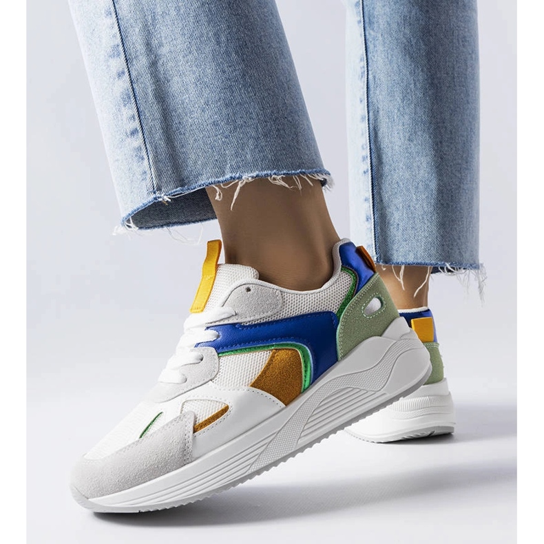 White sneakers made of mixed materials from Riel 1