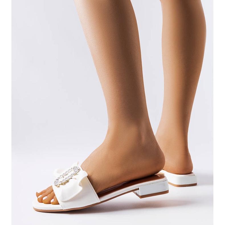 White elegant slippers with rhinestones from Fifi 1