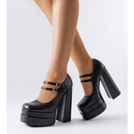 Black high heel pumps from Chouinard 1
