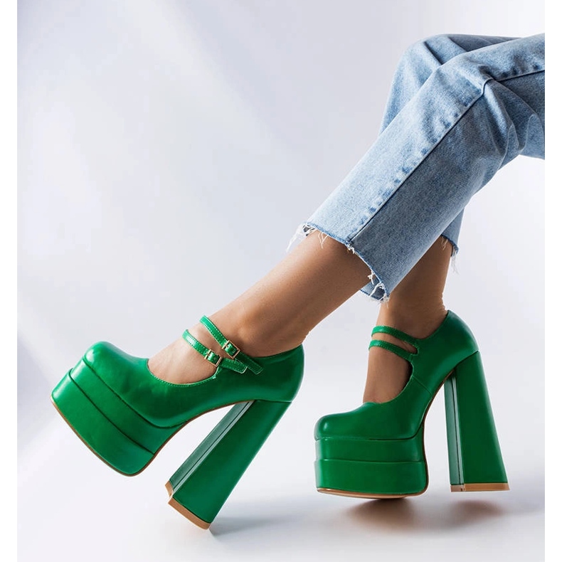 Green high heel pumps from Chouinard 1