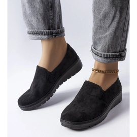 Black shoes from Pirn 1