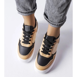 Black and beige boots with a thicker sole from Baron 1