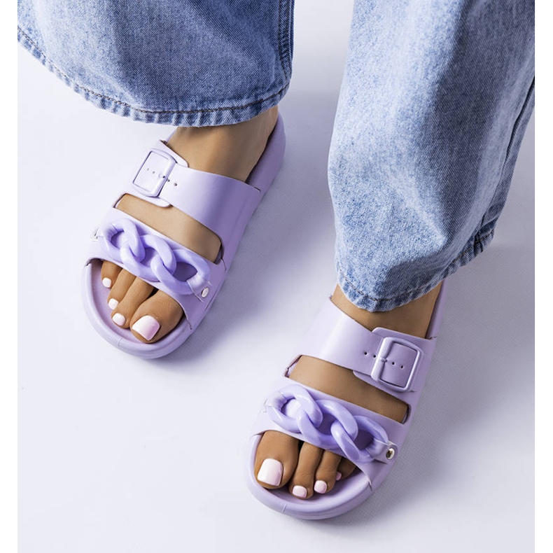Purple rubber slippers from Étoile 1