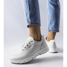 Evento Brodeur white openwork leather shoes 1