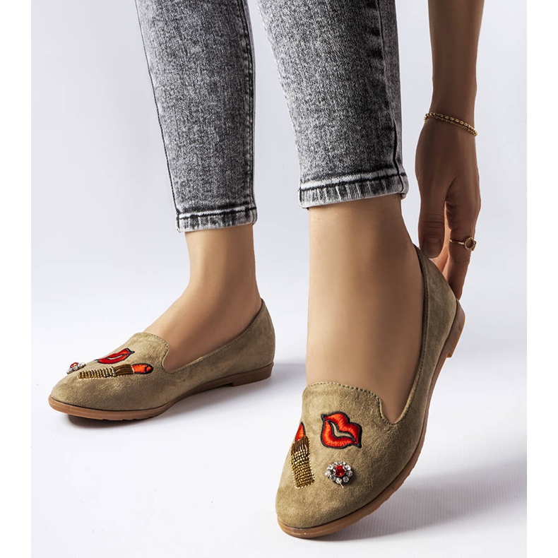 Hillcrest green decorative ballerinas 1