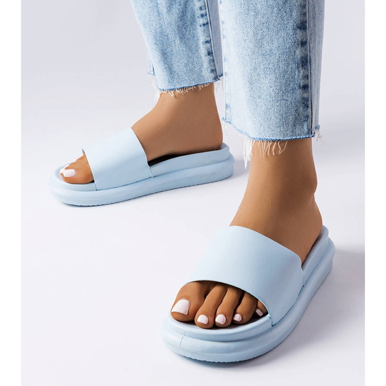 BM Paquette blue slippers on the platform 1