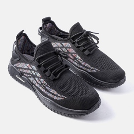 Black men's sneakers from James 1 Black men's sneakers from James 1