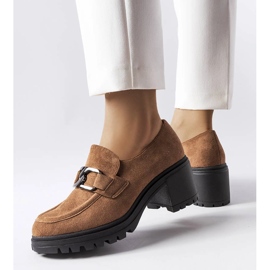 Brown shoes with a leather insole from Vinceza 1