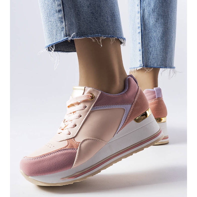 Pink wedge sneakers from Harvé 1