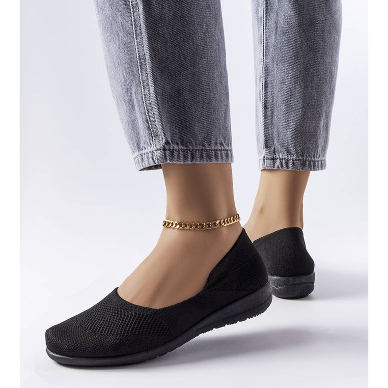 Black fabric ballerinas from Provencher 1