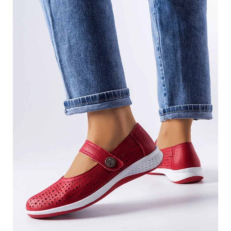 Red openwork ballerinas made of natural leather from Morgnano 1