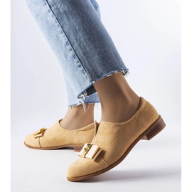 Beige brogues with a bow from Poplar 2