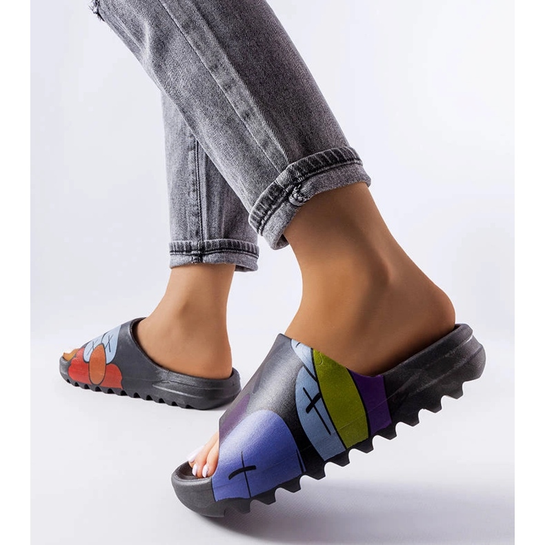 Black slides with a tread and prints 2