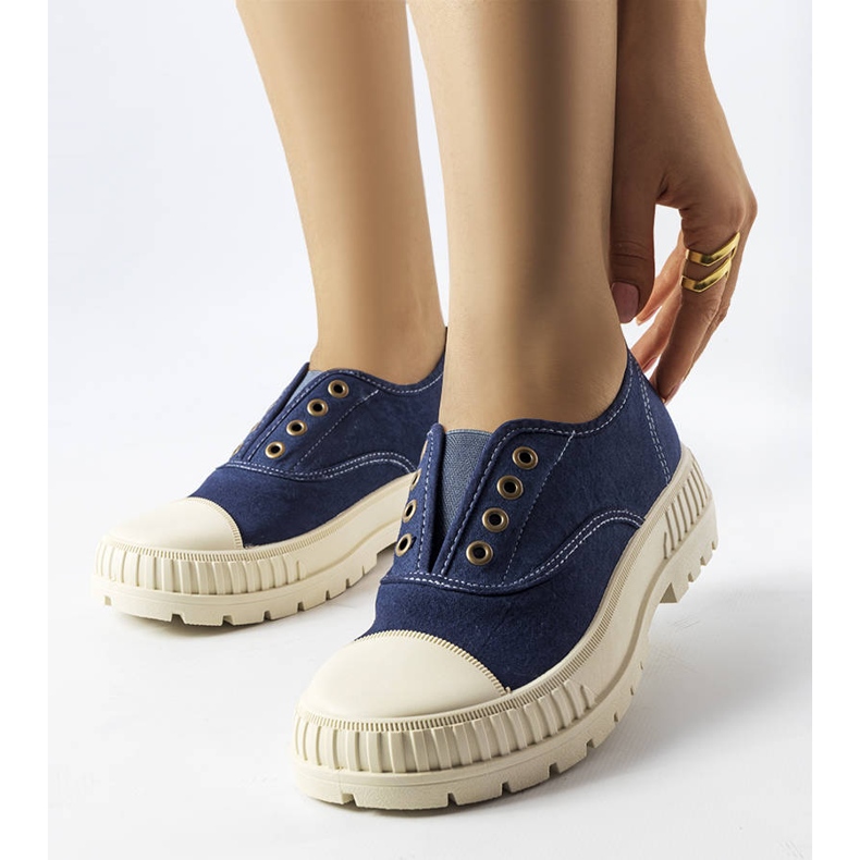 Navy blue sneakers from Walton 1