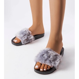 Gray slippers with fur from Genevre grey 1