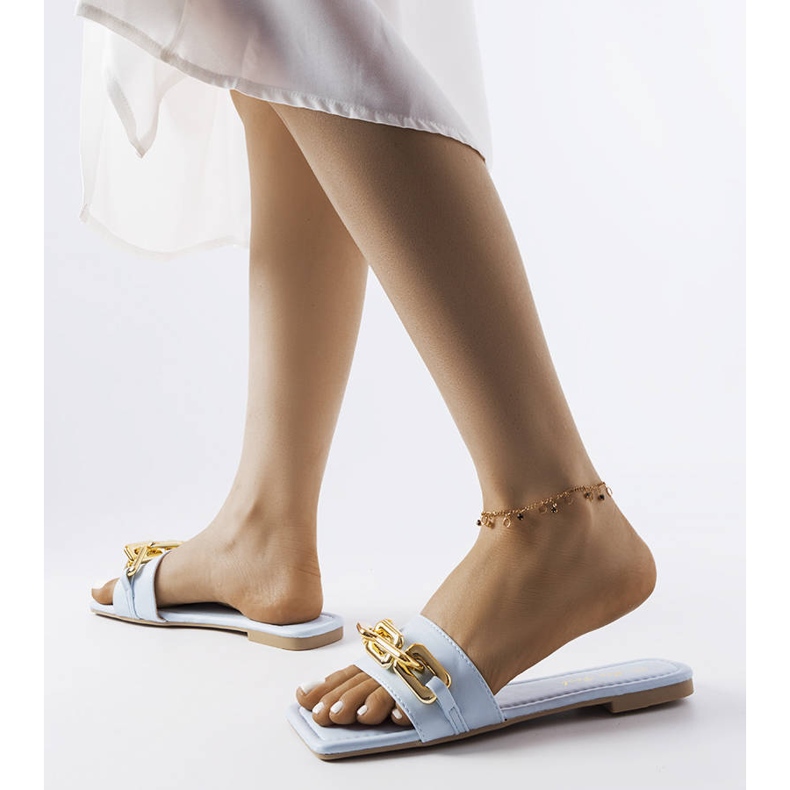 Cherell blue chain slides 2