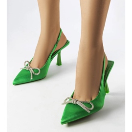 Green heels with a Wildrose bow 1