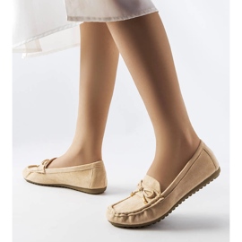 Beige loafers with a bow from Grasselli 1