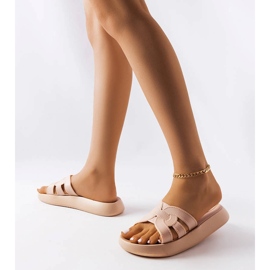 Beige rubber slippers from Coudert 1