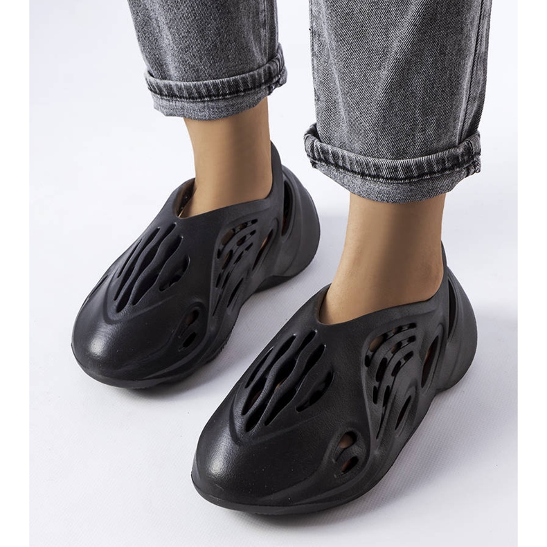 Julienne black foam slides 1