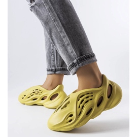 Julienne green foam slippers 1