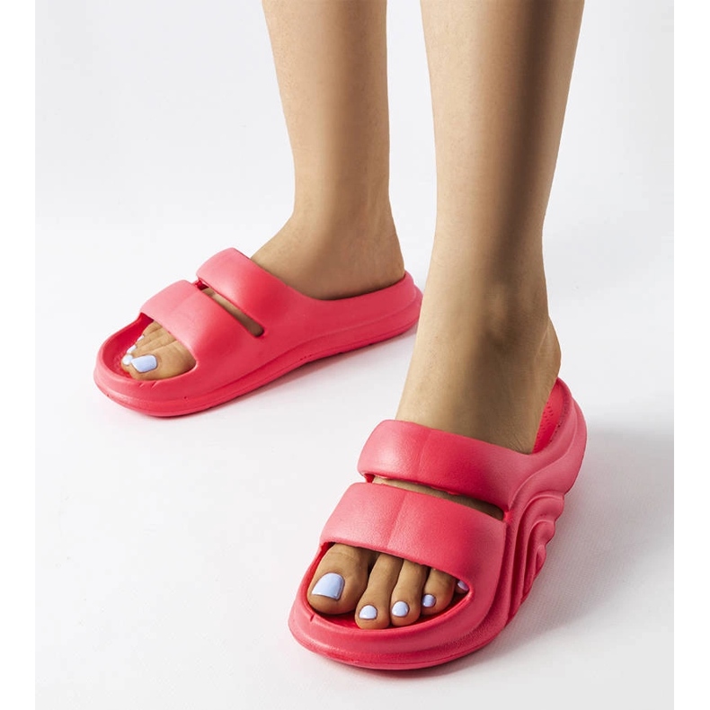 Dark pink rubber slides from Geneve 1