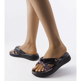 Black wedge sandals from Luce 2