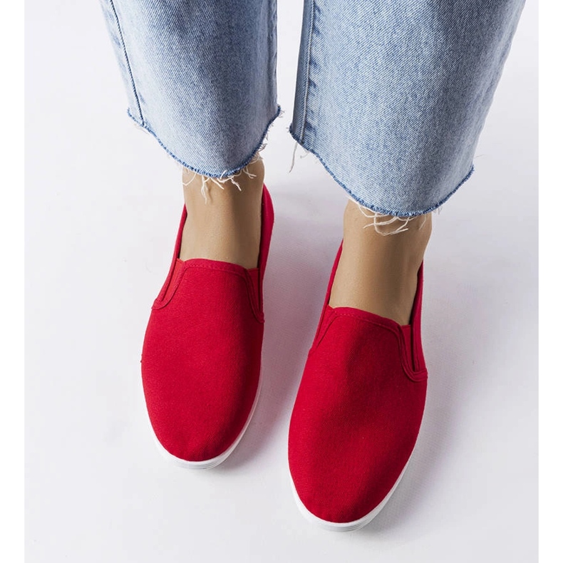 Red fabric sneakers from Quincy 1