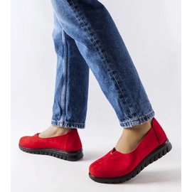 Red lightweight moccasins from Kheda 1