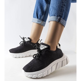 Aisys black sneakers 1