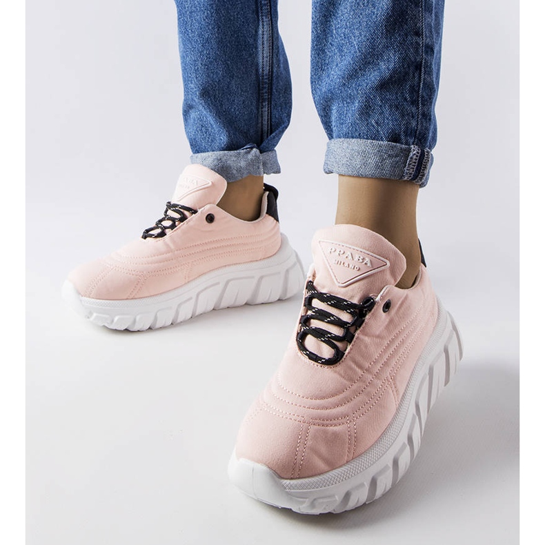 Aisys pink sneakers 1