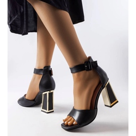 Black sandals from Marlens 1
