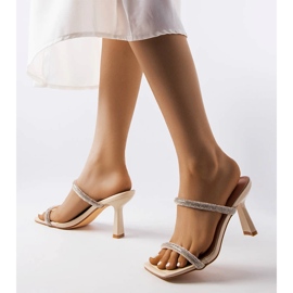 Beige heeled sandals from Evelina 2