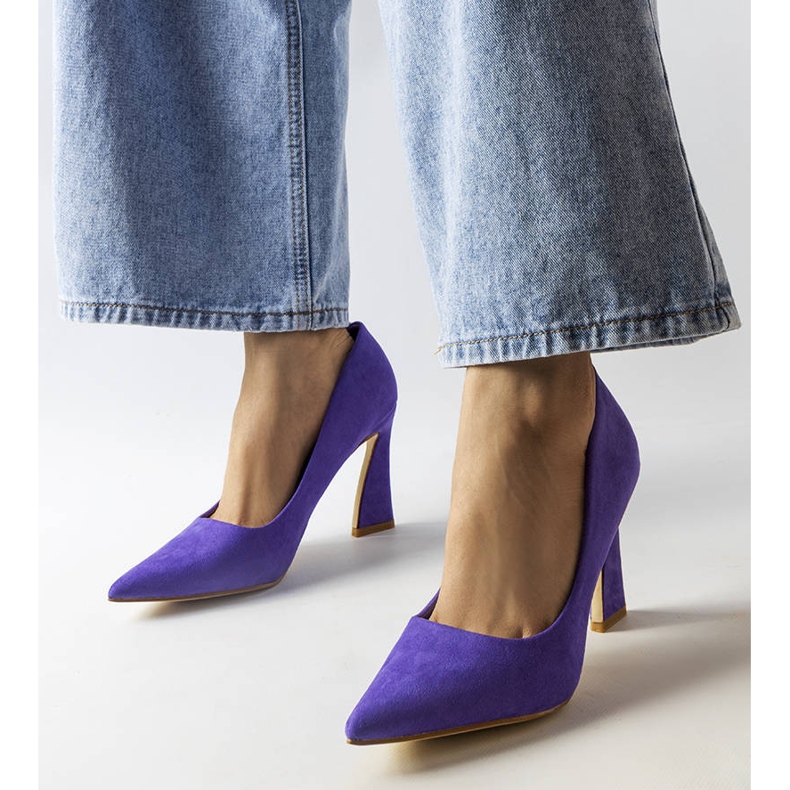 Purple pumps on an asymmetric stiletto heel from Linda violet 1