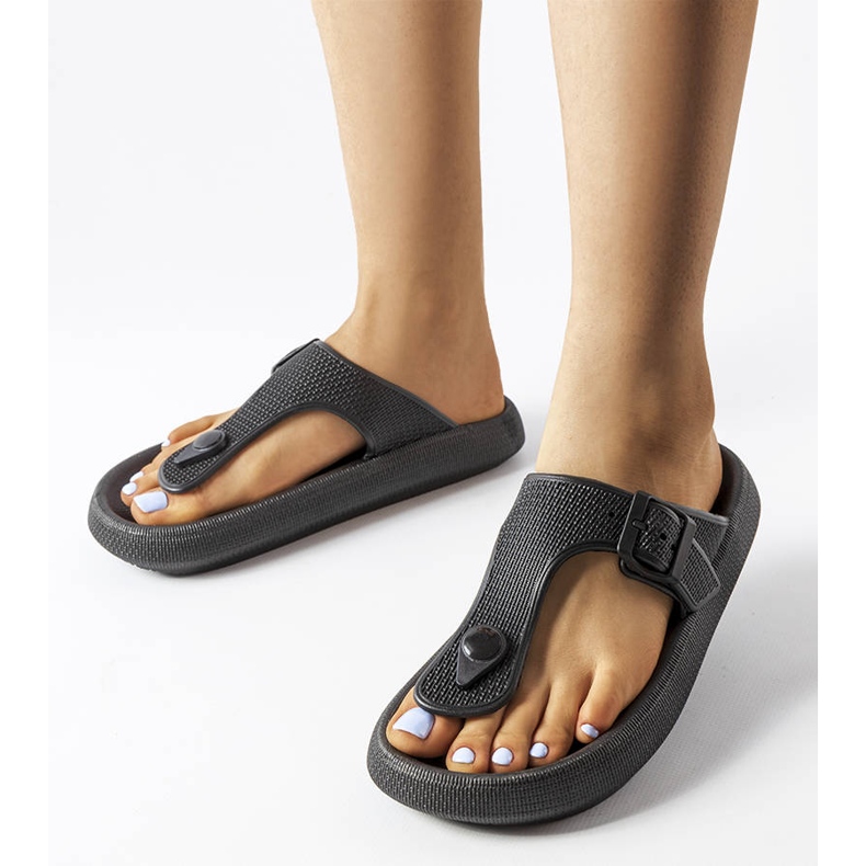 Black platform sandals from Moretti 1