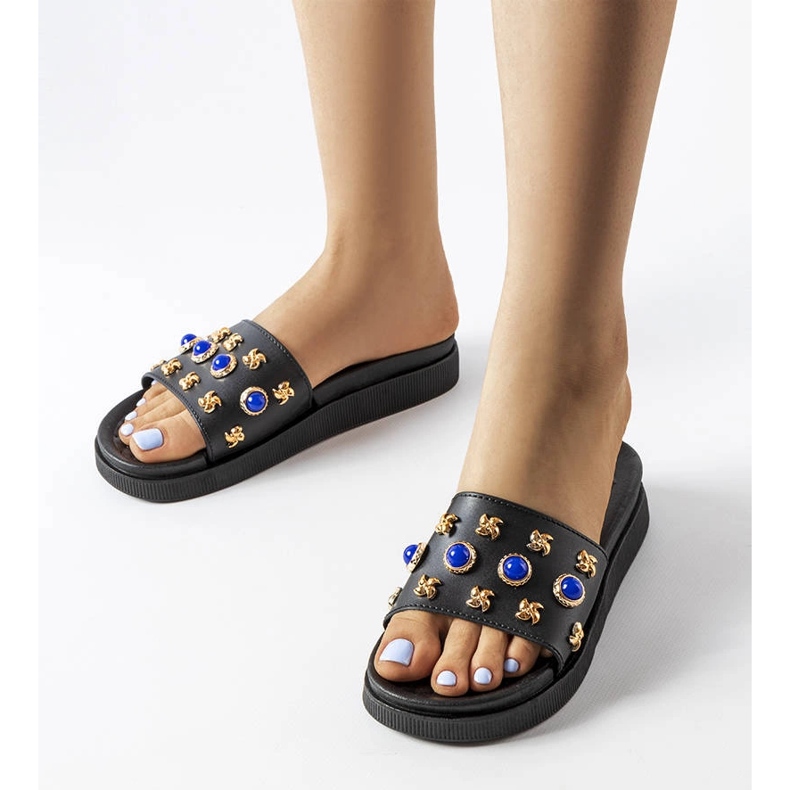 Black decorated slides from Montesarchio 1 Black decorated slides from Montesarchio 1