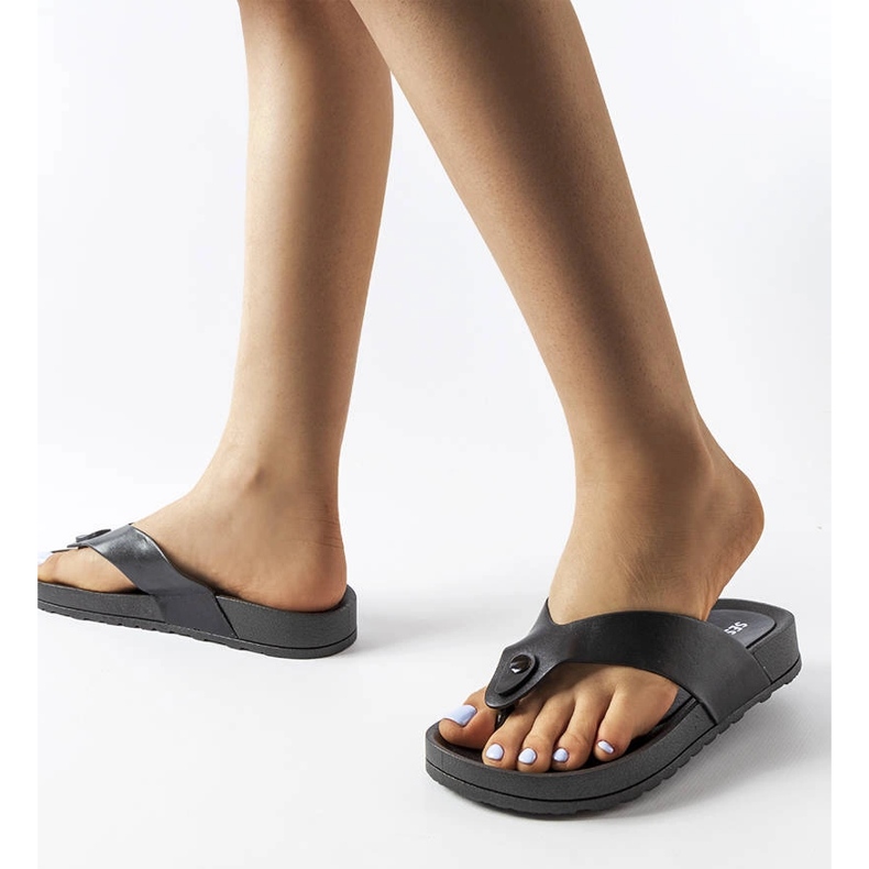 Inna Black platform sandals from Elide 2