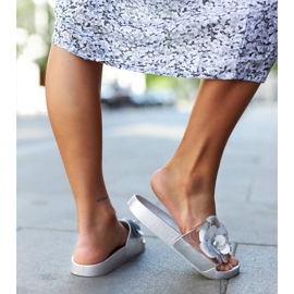 Silver slides with a decorative upper from Caggio 1