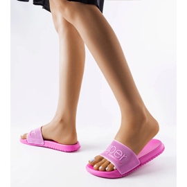 Pink rubber slippers from Azelio 2 Pink rubber slippers from Azelio 2