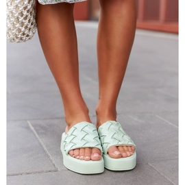 Green slippers on the Esposito platform 1